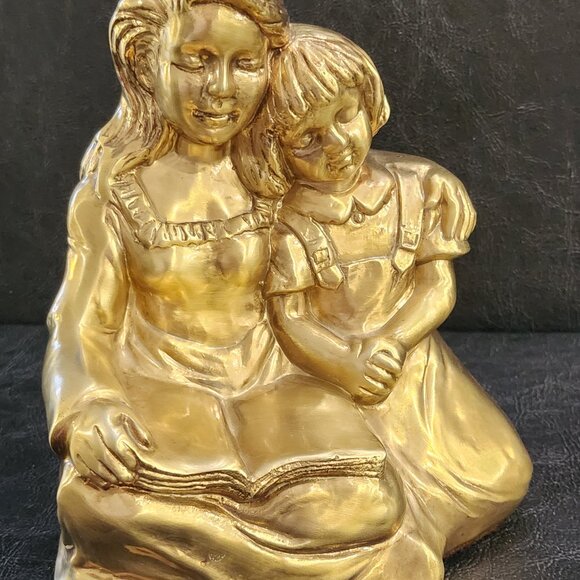 PM Craftsman, Mother and Daughter Reading a Book Brass Figurine. Home Decor - Picture 2 of 10